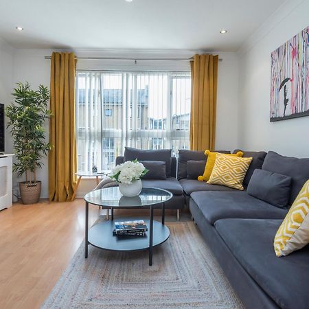 2 Bed Town House With Garden In Hackney, London Apartment Ngoại thất bức ảnh