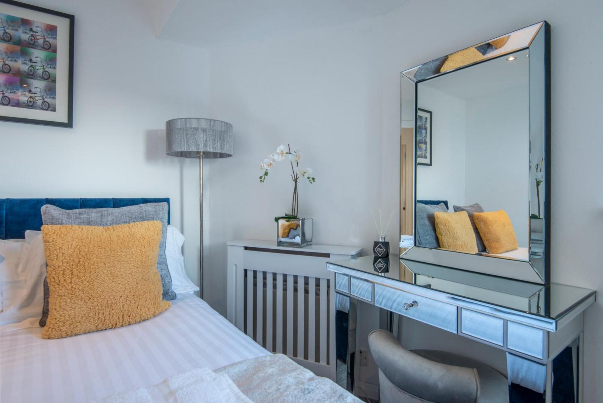 2 Bed Town House With Garden In Hackney, London Apartment Ngoại thất bức ảnh