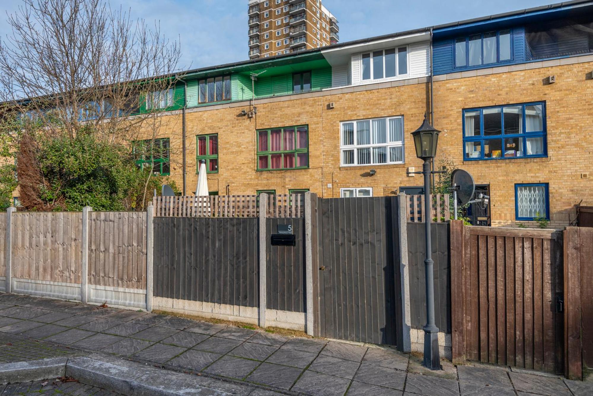 2 Bed Town House With Garden In Hackney, London Apartment Ngoại thất bức ảnh