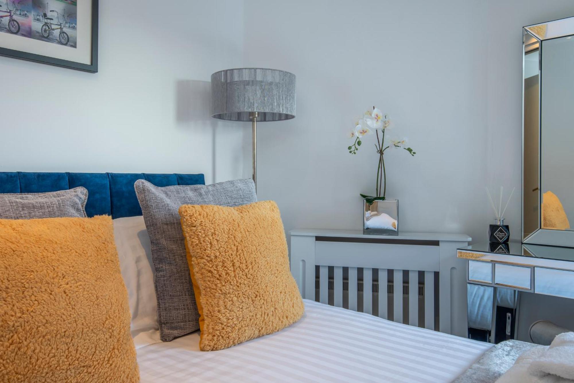 2 Bed Town House With Garden In Hackney, London Apartment Ngoại thất bức ảnh
