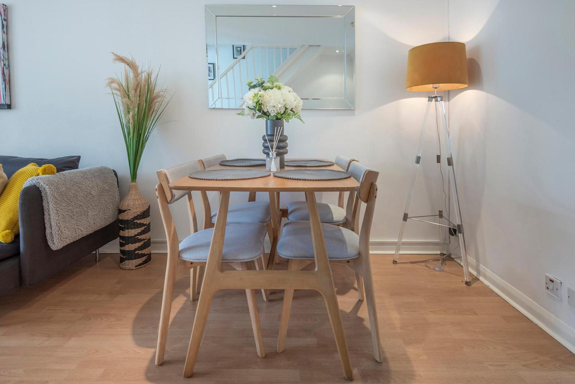 2 Bed Town House With Garden In Hackney, London Apartment Ngoại thất bức ảnh